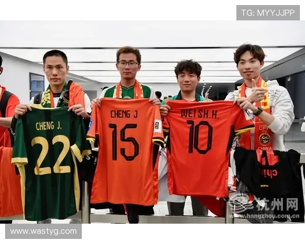 国家队备战世预赛核心球员伤愈复出引发球迷高度关注新老交替进程加速